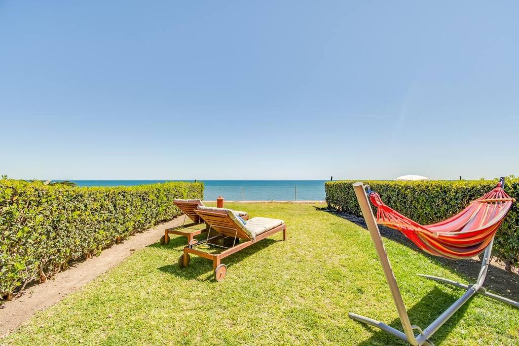 Beachfront Townhouse Estepona Buitenkant foto