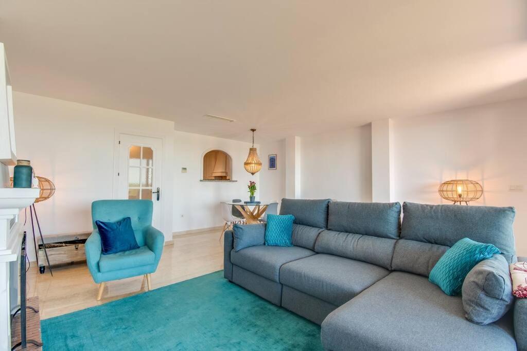 Beachfront Townhouse Estepona Buitenkant foto