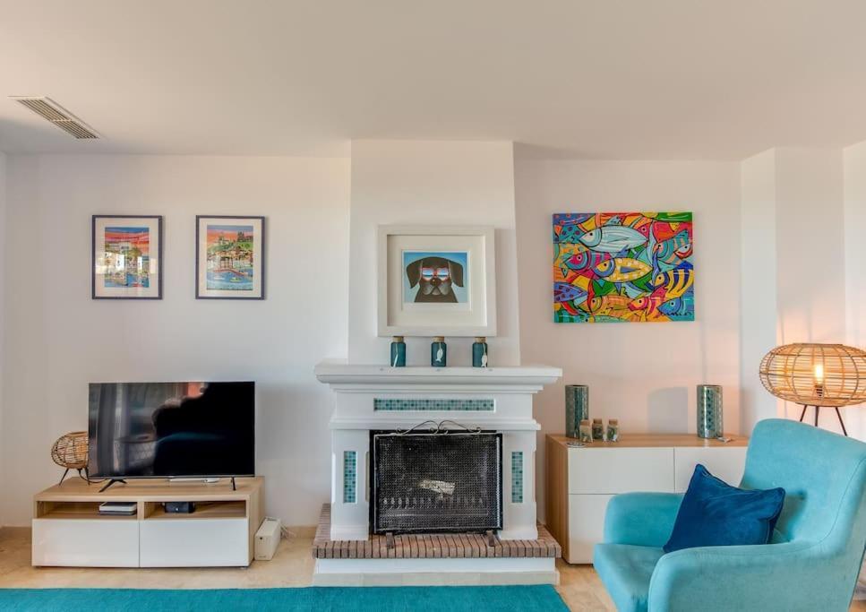 Beachfront Townhouse Estepona Buitenkant foto